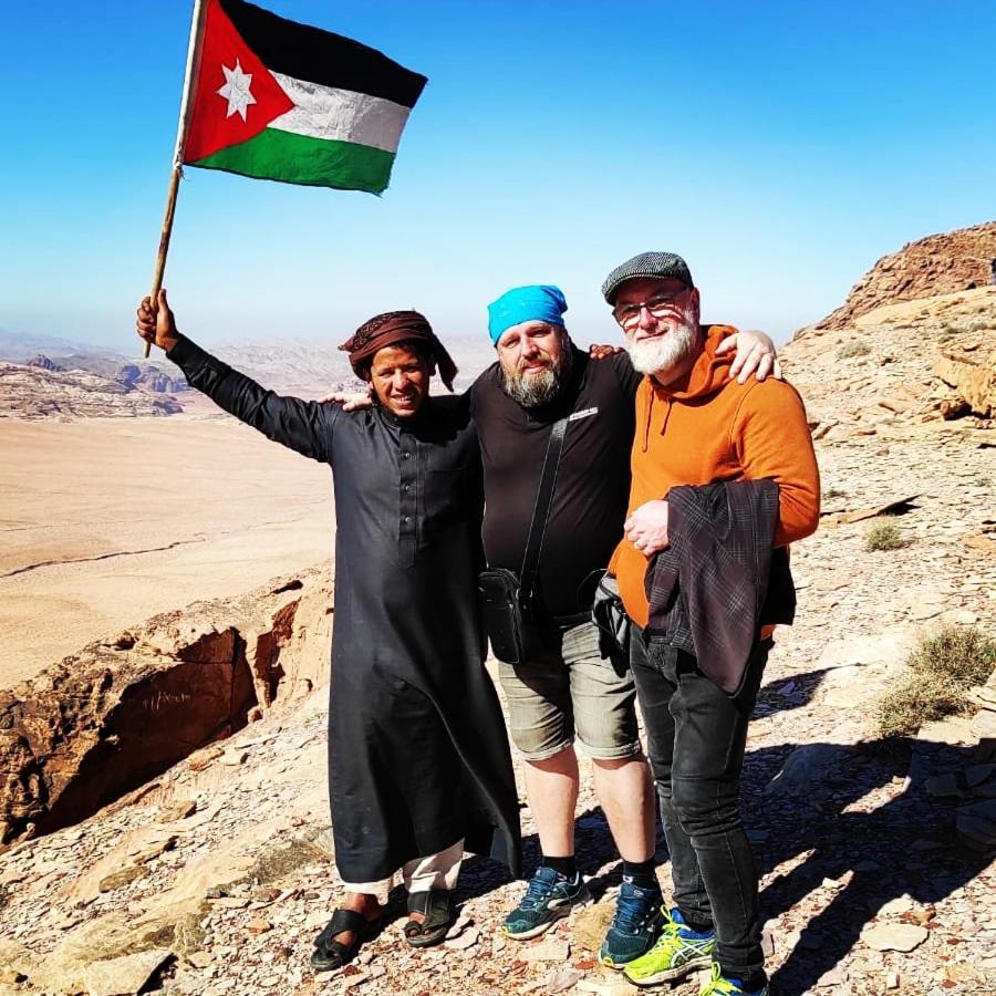 Joy To Wadi Rum Exterior foto